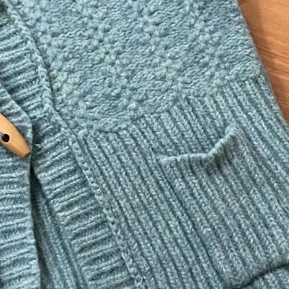 Mini Boden Lambswood Cardigan Sweater Wood Toggle Buttons 7-8 Years Light Blue